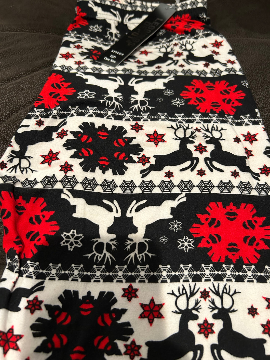 HP 01 Liquidation: One Size Standard Legging