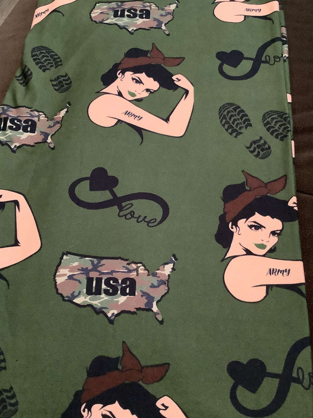 PS 27 Liquidation: Plus Size Custom Legging