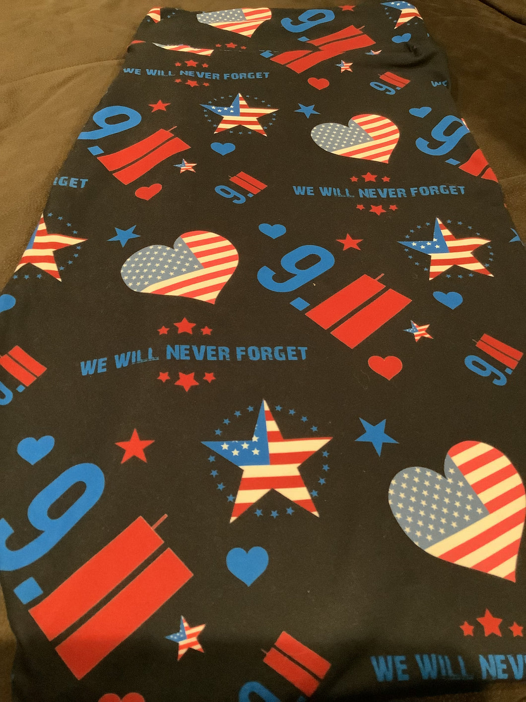 QN 13 Liquidation: Queen Size Custom Legging