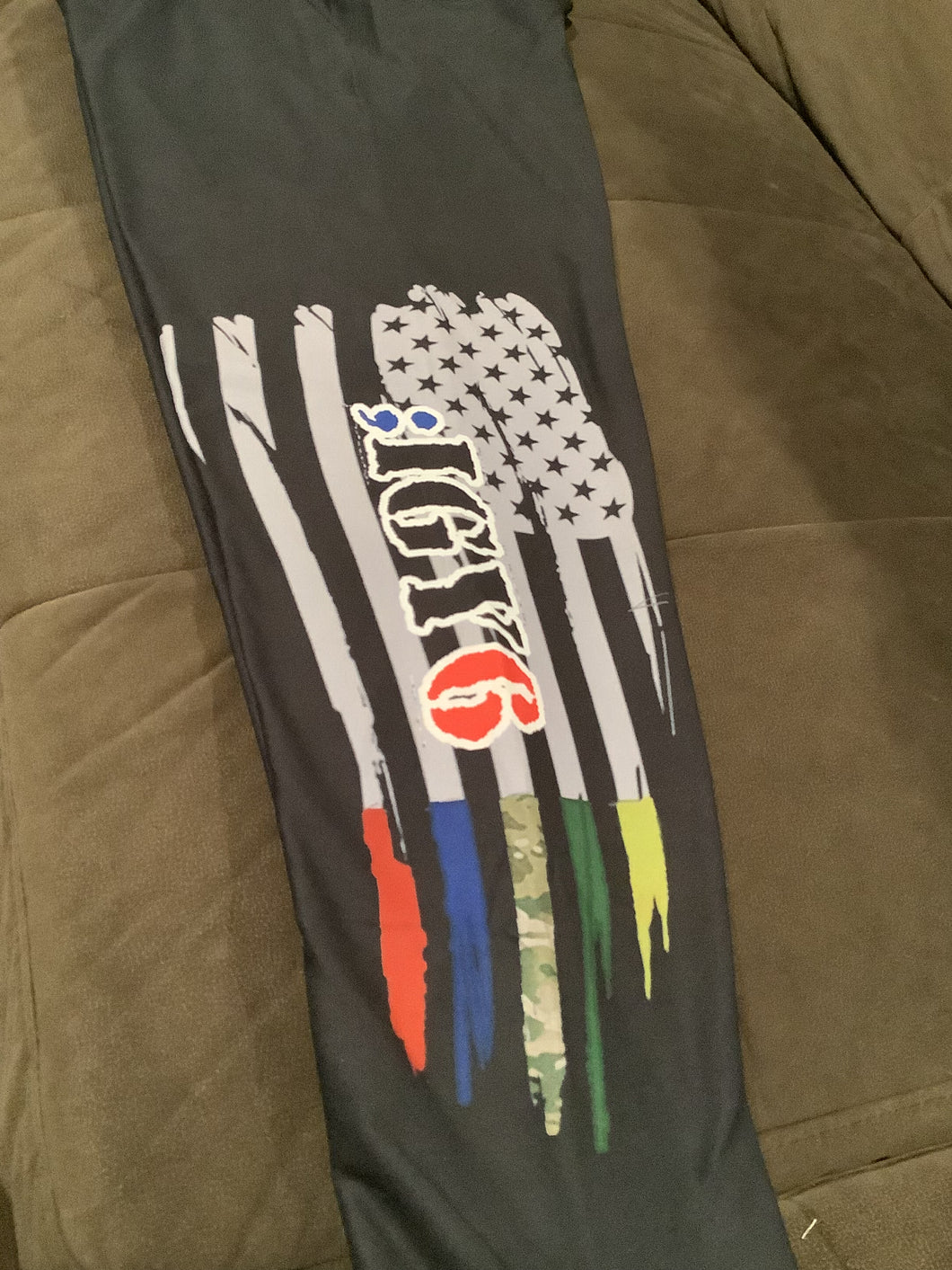 QN 25 Liquidation: Queen Size Custom Legging