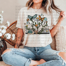 Load image into Gallery viewer, COTTAGECORE OPEN BOOK
