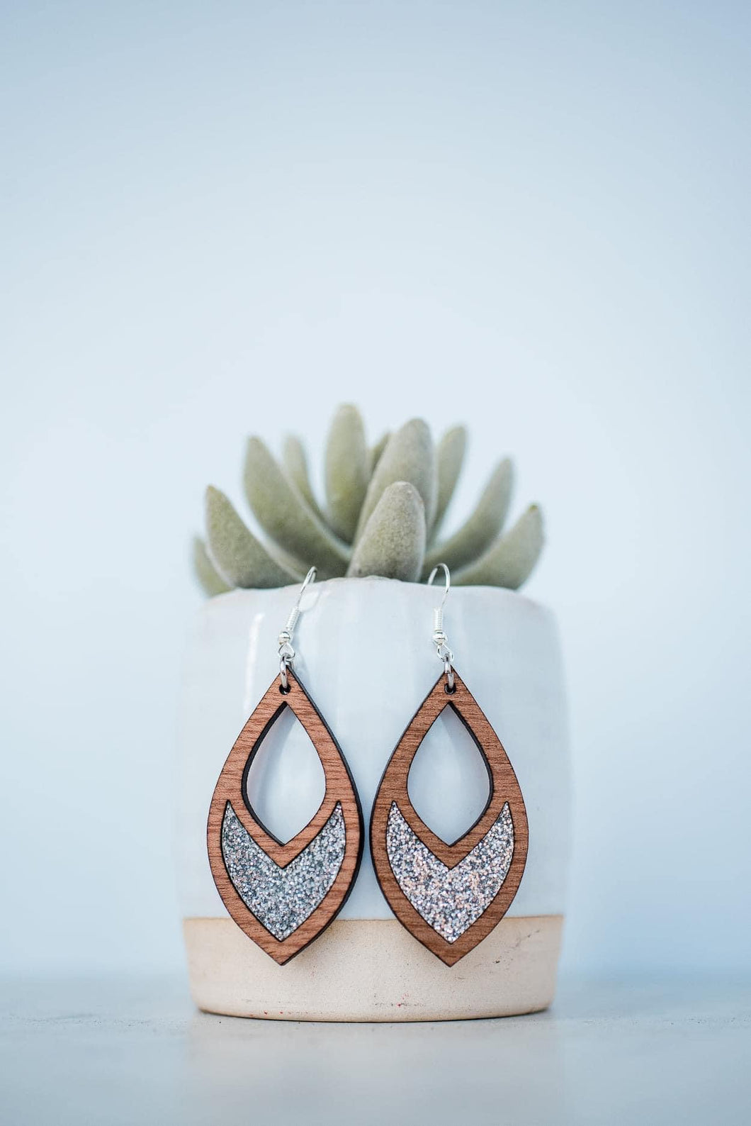 Silver Glitter Cutout Teardrop Inset Dangles Earrings*