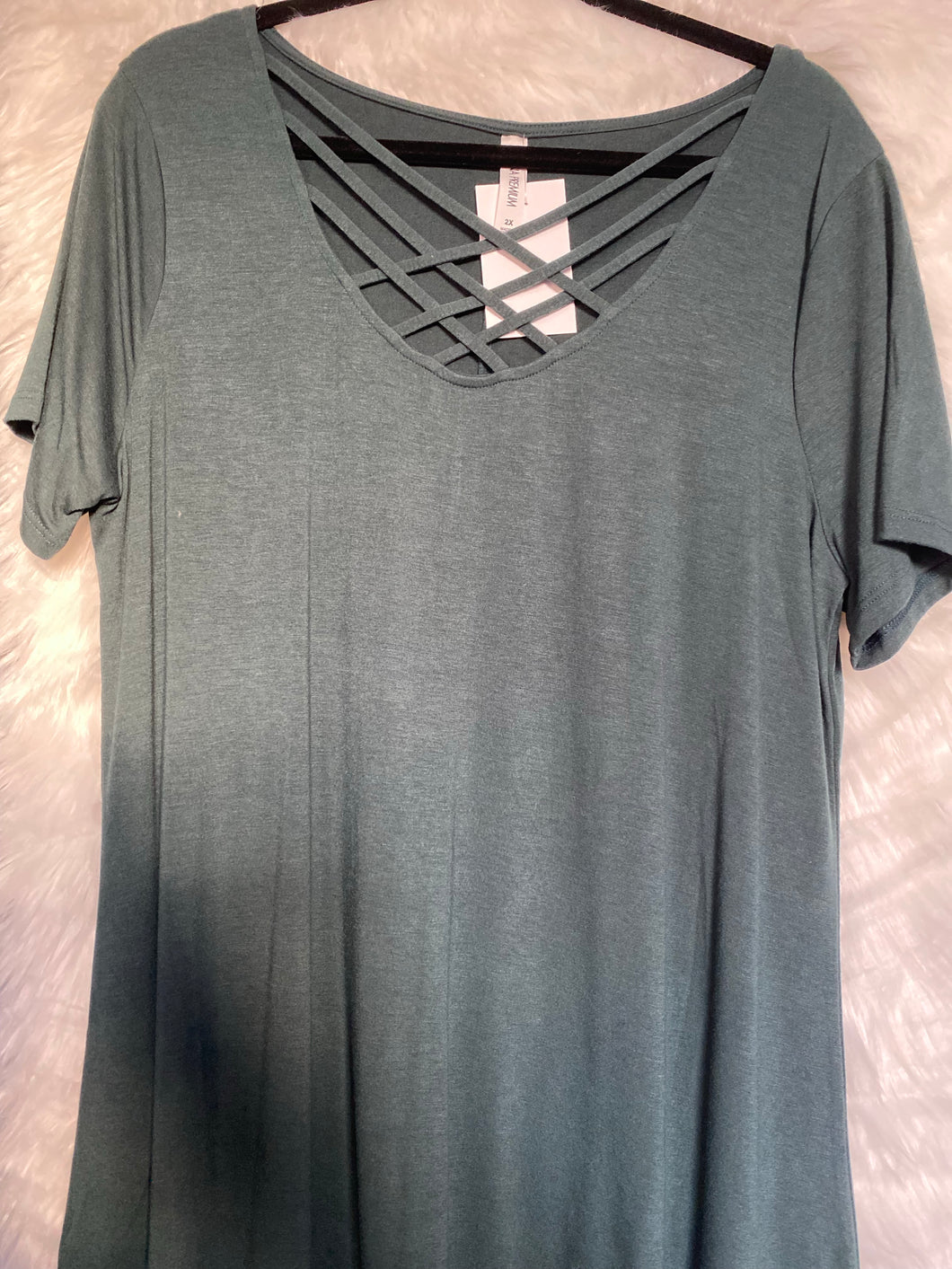 Crisscross Top Forest Green *